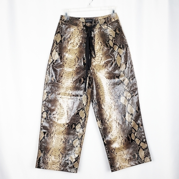 PRETTYLITTLETHING snakeskin culotte pants - Picture 1 of 7